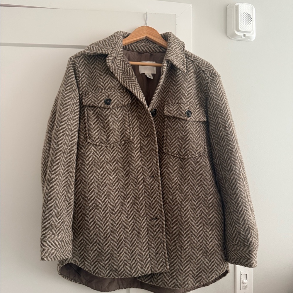 H&M brown women’s shacket